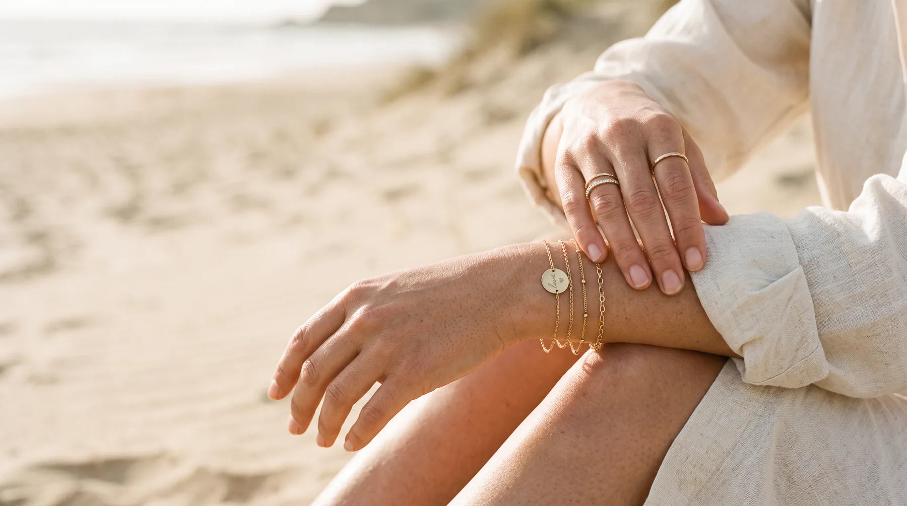 Stacked rings and layered chains